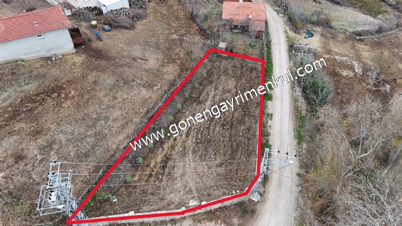 556 m2 İmarlı 2 kat %40 Arsa Köy Evi Ortasında - 7