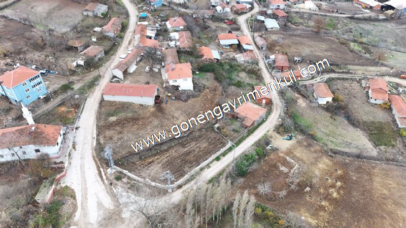 556 m2 İmarlı 2 kat %40 Arsa Köy Evi Ortasında - 13