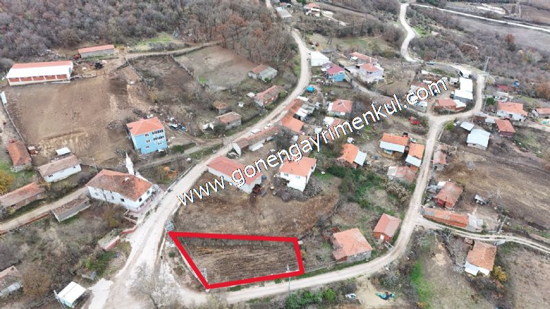 556 m2 İmarlı 2 kat %40 Arsa Köy Evi Ortasında - 17