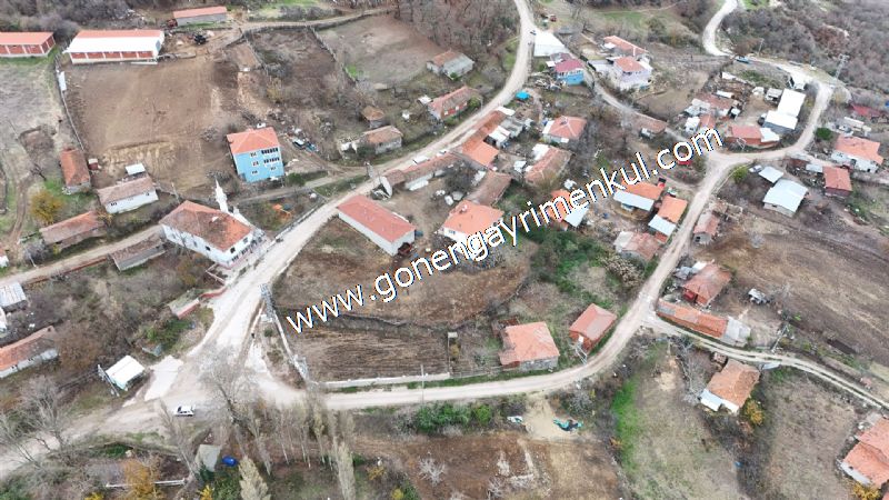 556 m2 İmarlı 2 kat %40 Arsa Köy Evi Ortasında - 18