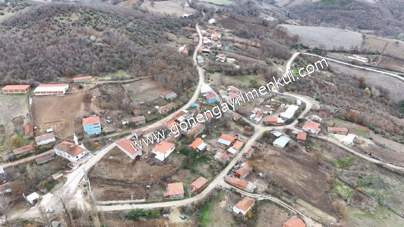 556 m2 İmarlı 2 kat %40 Arsa Köy Evi Ortasında - 20