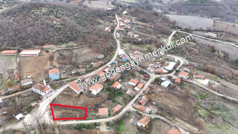 556 m2 İmarlı 2 kat %40 Arsa Köy Evi Ortasında - 21