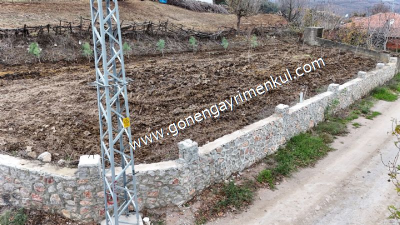556 m2 İmarlı 2 kat %40 Arsa Köy Evi Ortasında - 45