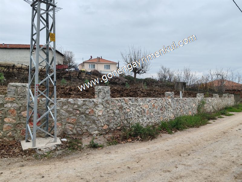556 m2 İmarlı 2 kat %40 Arsa Köy Evi Ortasında - 65