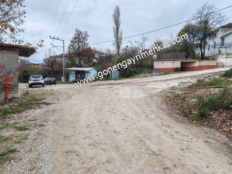 556 m2 İmarlı 2 kat %40 Arsa Köy Evi Ortasında - 68