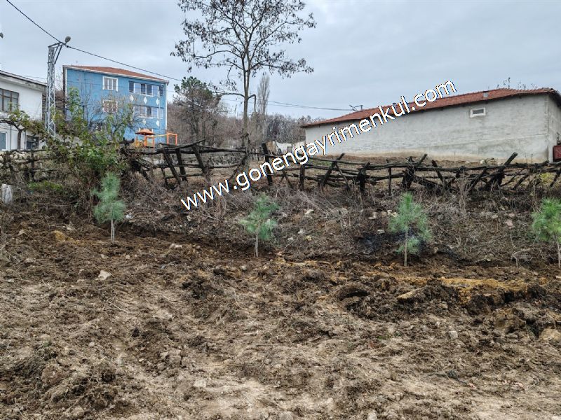 556 m2 İmarlı 2 kat %40 Arsa Köy Evi Ortasında - 70