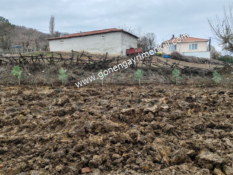 556 m2 İmarlı 2 kat %40 Arsa Köy Evi Ortasında - 83